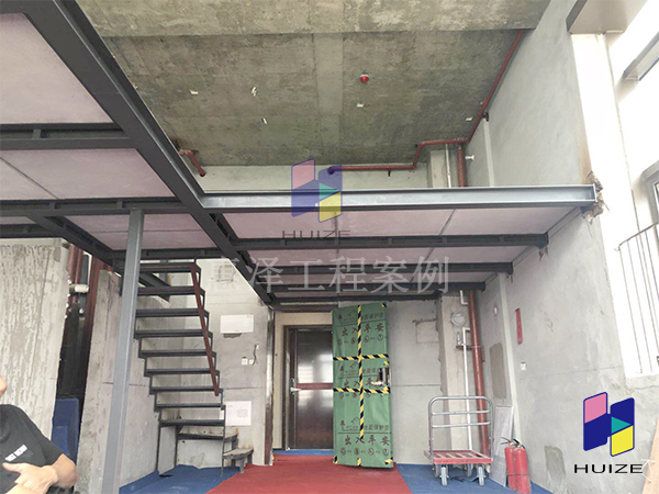 深圳龙光玖钻夹层楼板