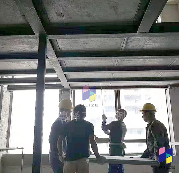 雅居乐夹层楼板项目 